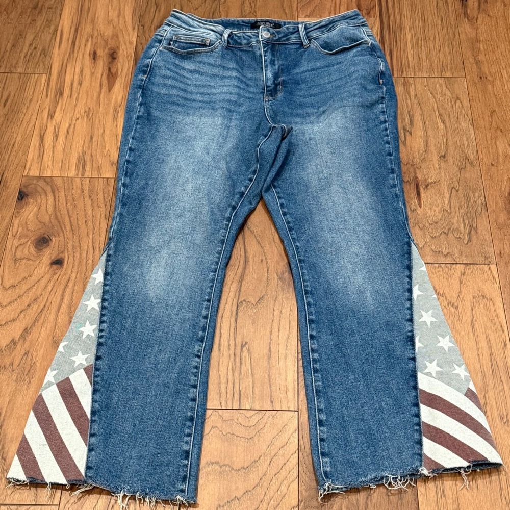 Judy Blue 14W Americana American Flag Flare Jeans Raw Hem Medium Wash JB88659